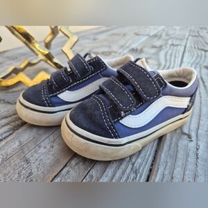 VANS OLD SKOOL TODDLERS SIZE 5 SNEAKERS